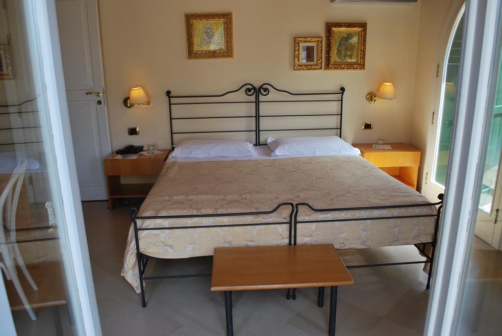 Palazzo Sottile Meninni - Classic Rooms Experience Gravina in Puglia Eksteriør billede