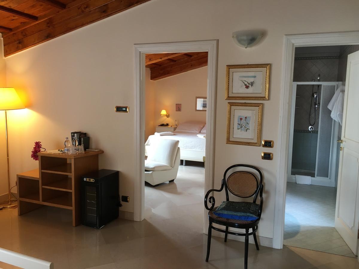 Palazzo Sottile Meninni - Classic Rooms Experience Gravina in Puglia Eksteriør billede