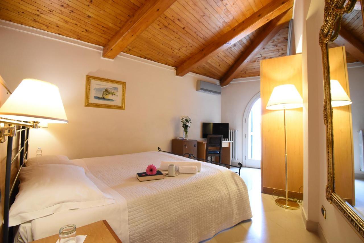 Palazzo Sottile Meninni - Classic Rooms Experience Gravina in Puglia Eksteriør billede