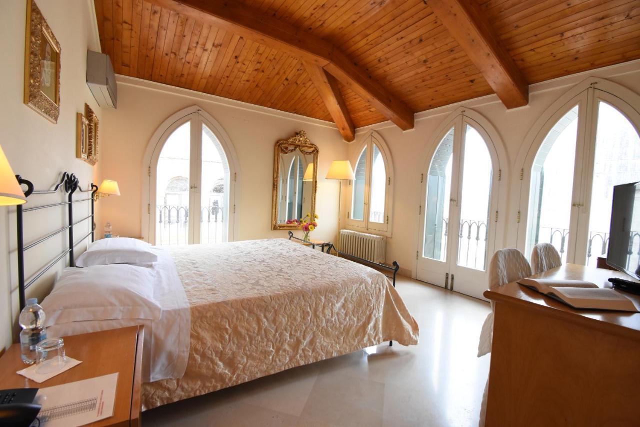 Palazzo Sottile Meninni - Classic Rooms Experience Gravina in Puglia Eksteriør billede